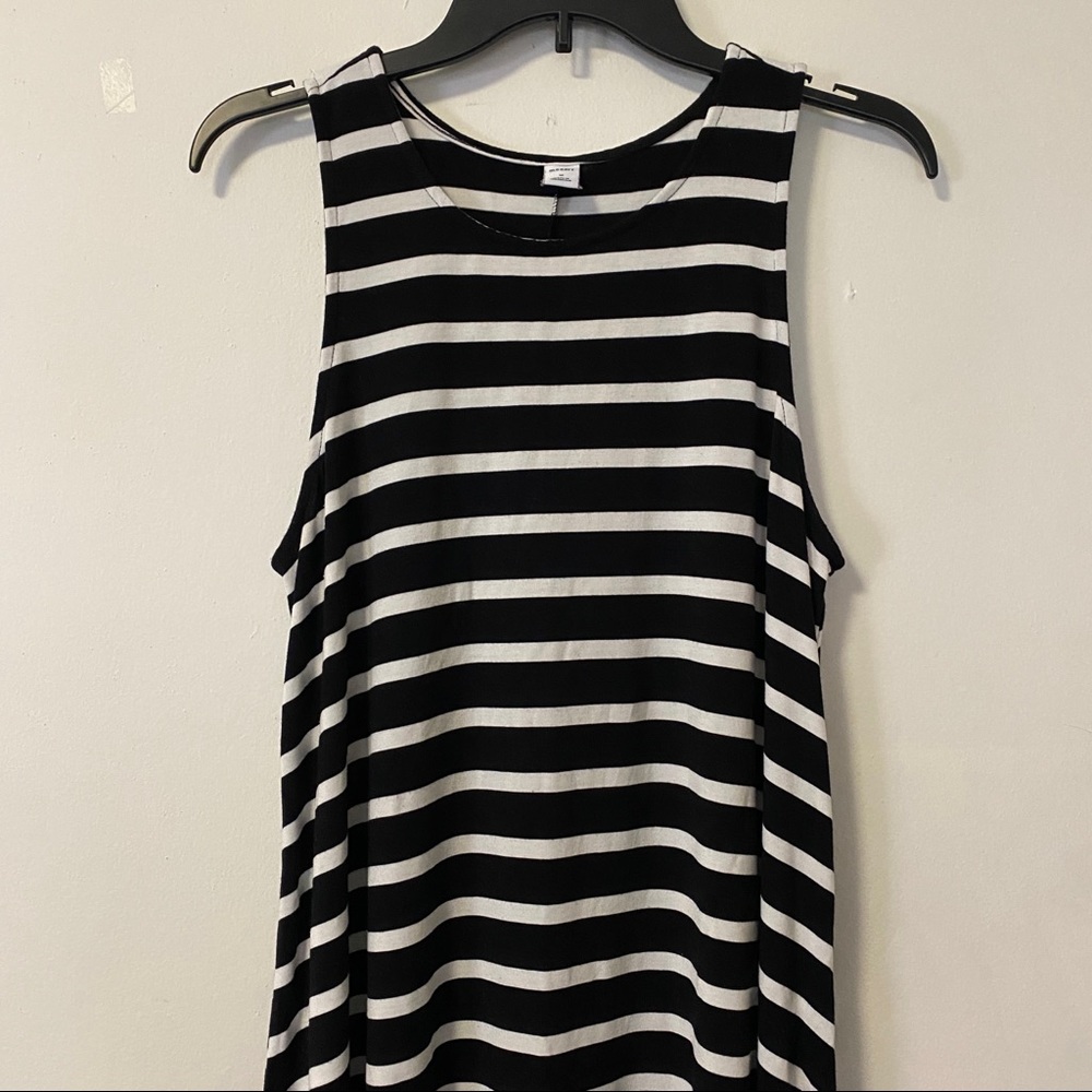 Old Navy Black & White Stripe Dress Sz M